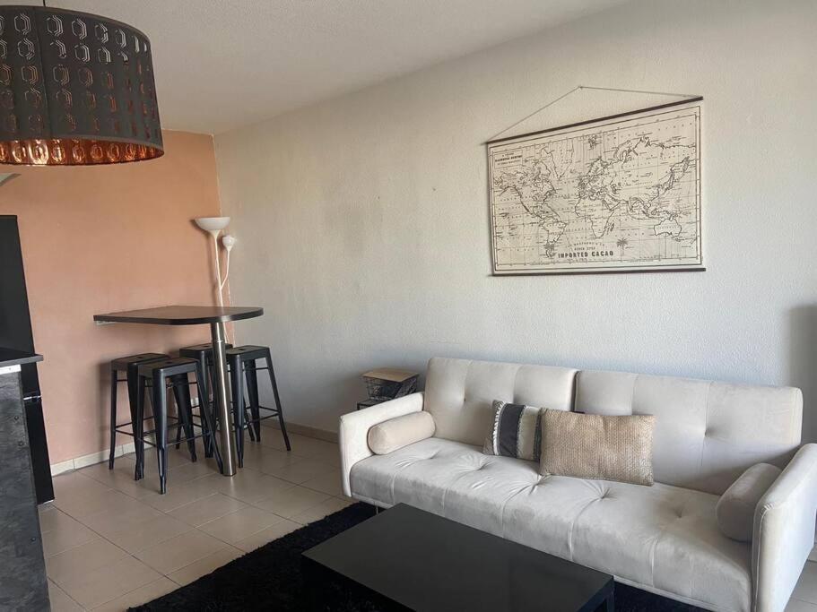 Voyage En Touraine Apartment Fondettes Luaran gambar