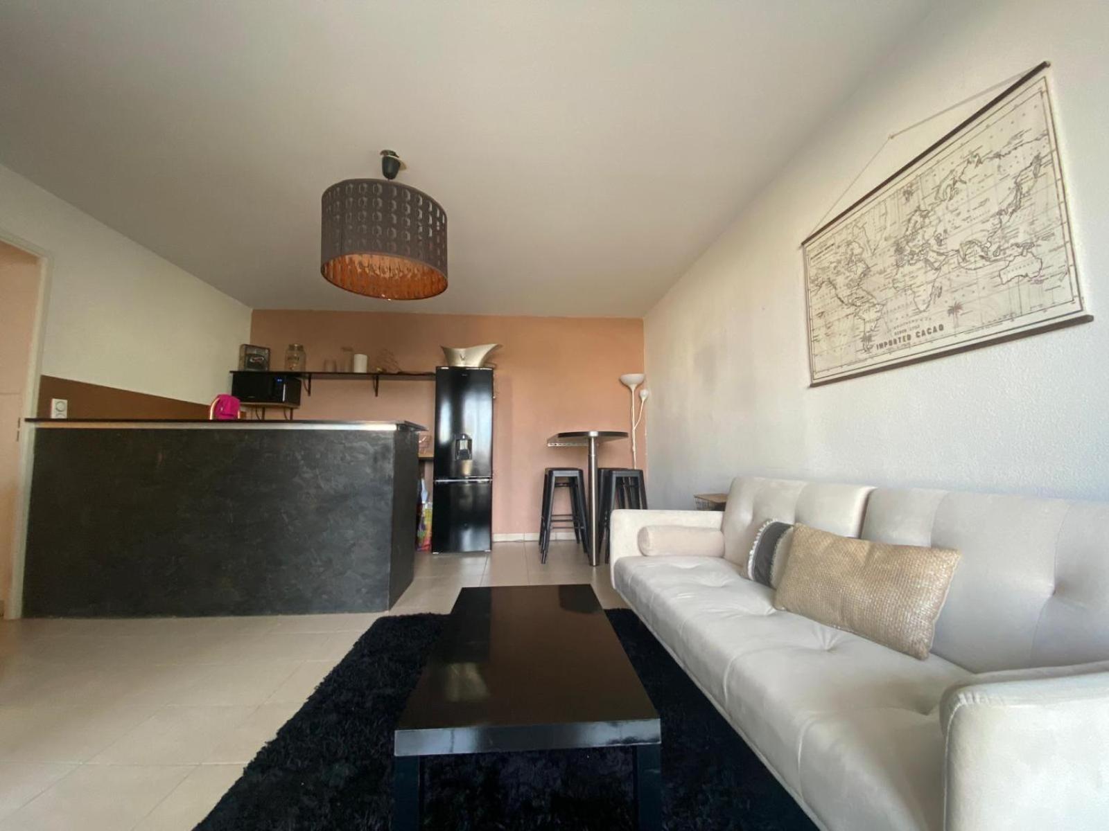 Voyage En Touraine Apartment Fondettes Luaran gambar